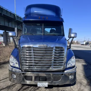 2015-Freightliner-Day-Cab-Tractor-scaled-e1775495525338 2015-Freightliner-Day-Cab-Tractor-scaled-e1775495525338