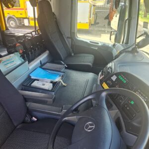 BAB5018cabinterior1 BAB5018cabinterior1